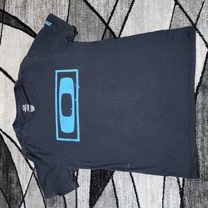 OAKLEY BUCKLE EXCLUSIVE REGULAR FIT GRAPHIC CREW-NECK TEE-SHIRT LARGE
